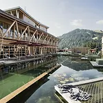 Hubertus Mountain Refugio Allgaeu 4*