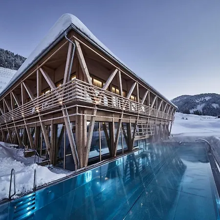 Hubertus Mountain Refugio Allgaeu Hotel