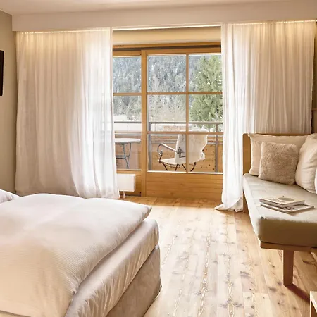 Hubertus Mountain Refugio Allgaeu 4*