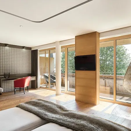 Hubertus Mountain Refugio Allgaeu Hotel 4*