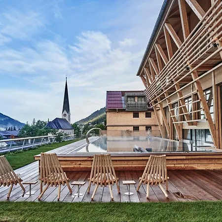 Hubertus Mountain Refugio Allgaeu 酒店 巴尔德赫旺