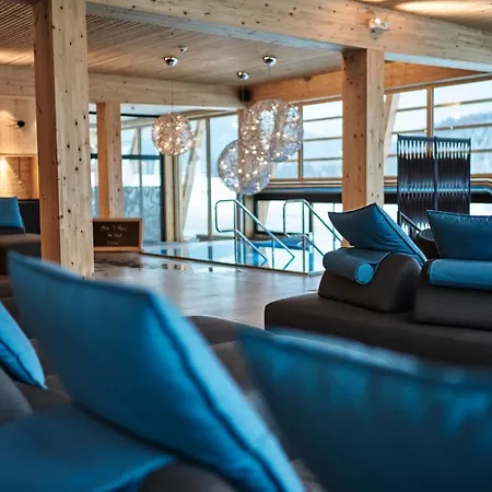 Hubertus Mountain Refugio Allgaeu 酒店