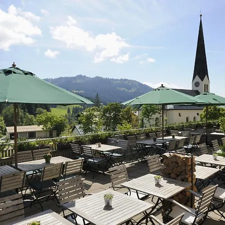 Hubertus Mountain Refugio Allgaeu 4*